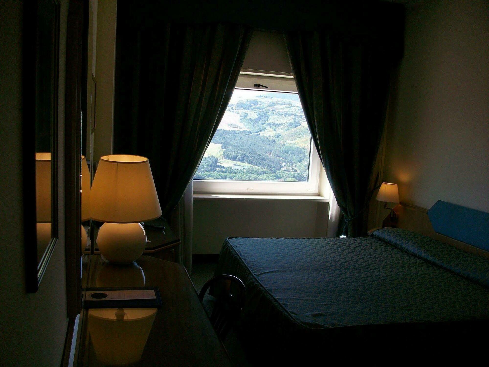 Grande Albergo Potenza Exteriör bild
